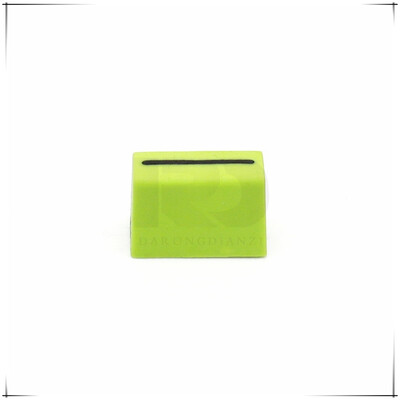 5 tk 22 × 12 × 14 mm ruudukujuline ava