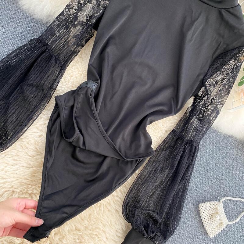 Sexy lampáš s dlhým rukávom a vysokým golierom, módny jednodielny gotický oblek s kapucňou, jarná jeseň, základné štíhle streetwear overal