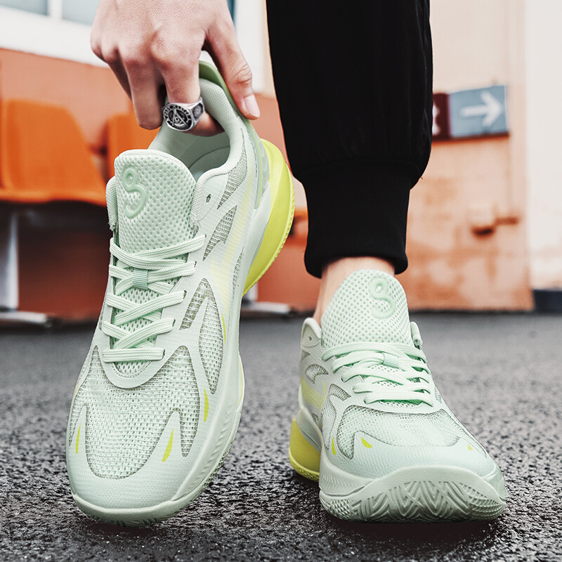 2024, noi bărbați ușori, cu rechin alb, poartă pantofi de baschet anti-alunecare respirabili, pantofi sport pentru studenți