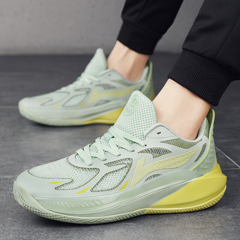 2024, noi bărbați ușori, cu rechin alb, poartă pantofi de baschet anti-alunecare respirabili, pantofi sport pentru studenți