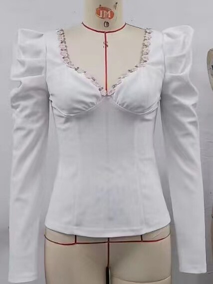 Top pentru femei, cu mâneci bufante, la modă pentru femei