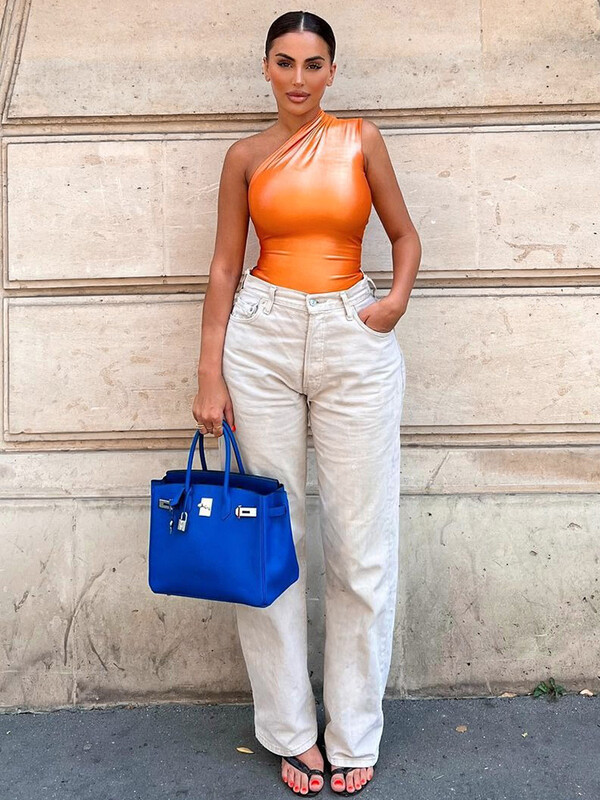 Seksīgs sieviešu bodijs bez piedurknēm ar vienu plecu bez atzveltnes Bodijs bez atzveltnes.