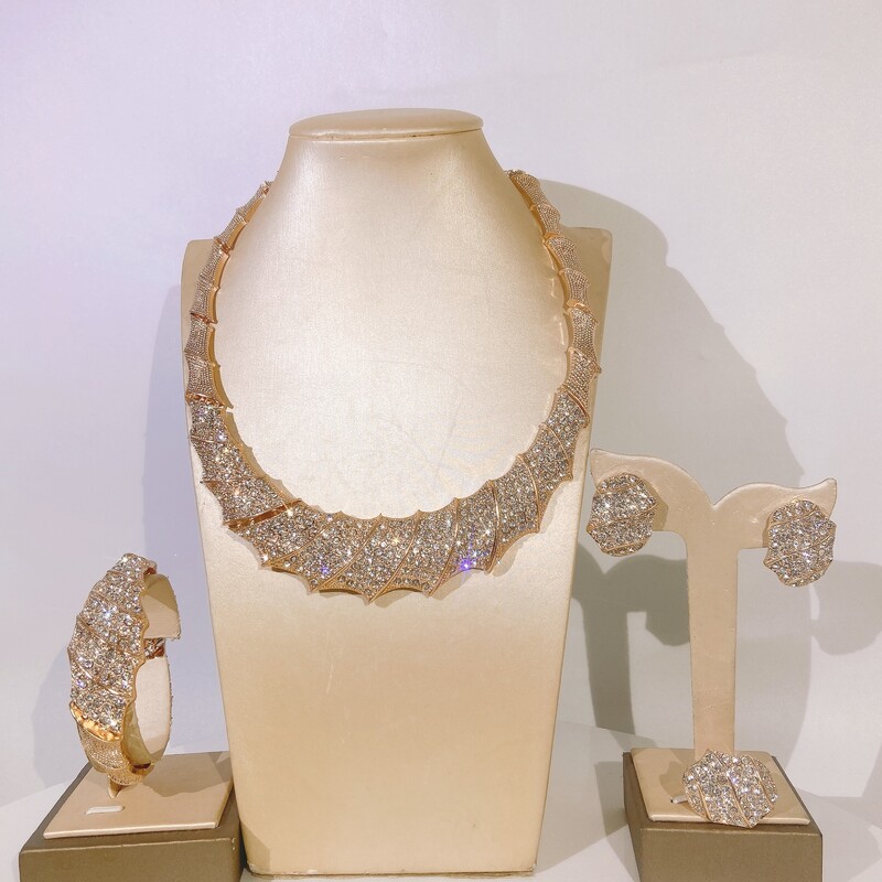 Európai és amerikai divat igazi arany gyémánt lánc medál nyaklánc fülbevaló karkötő gyűrű cink ötvözet ékszer szett női ékszer