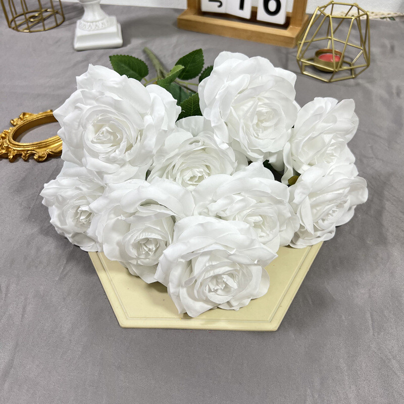 Umjetni buket cvijeća