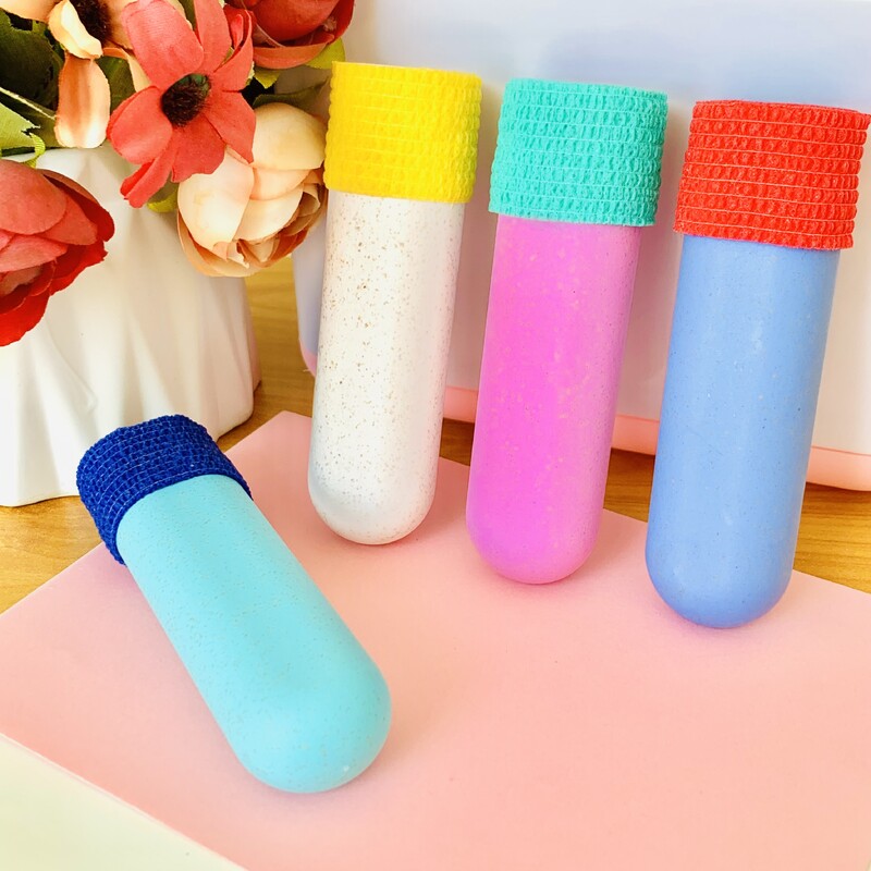 Krāsu bloks Zīmuļu turētājs Biroja rakstāmgalda plastmasa Pašlīmējoša pildspalvu pods Kancelejas piederumu konteiners Organizators Izturīgs zīmuļu futrālis