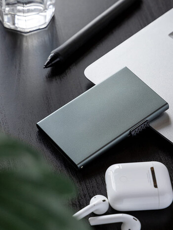 Πορτοφόλι θήκης κάρτας Minimalist Slim Metal RFID Blocking Card Protector Pop Up Πορτοφόλια πιστωτικών καρτών για άνδρες