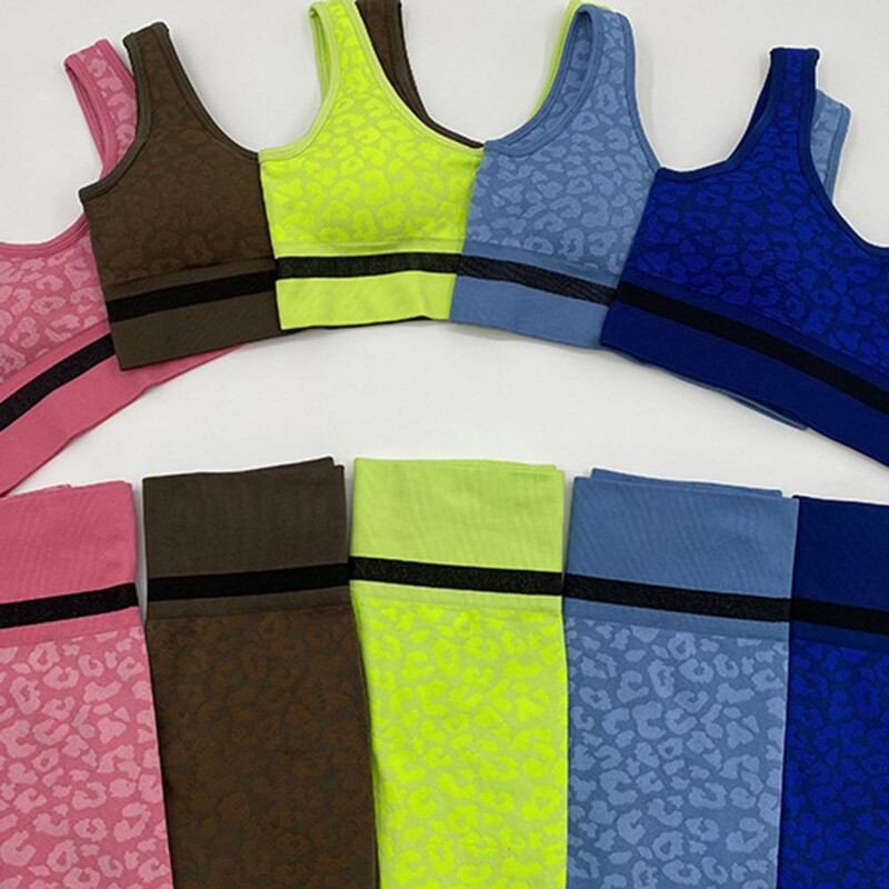 1 komplekts jogas apģērbu komplekts sporta kostīms legingi ar augstu elastību zema piegriezuma dizains apaļa kakla sievietēm, 2 gabali, rievoti bez šuvēm