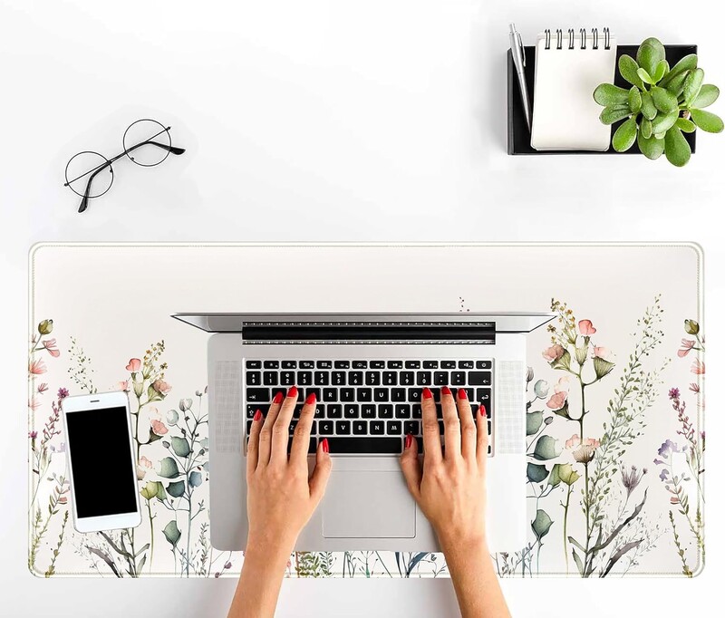 Covoraș de birou cu flori Bej Boho Tavă de birou Tampă de mouse extinsă mare XL Covoraș de tastatură cu flori minimaliste drăguțe Cadou pentru femei 31,5 x 11,8 inch