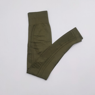 Bezšuvju sieviešu sporta kostīms sporta zālei treniņu apģērbi Tīkla augšdaļa ar garām piedurknēm Fitness Crop Top un Scrunch Butt Vingrošanas Legingi Jogas Komplekti