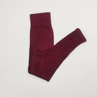 Bezšuvju sieviešu sporta kostīms sporta zālei treniņu apģērbi Tīkla augšdaļa ar garām piedurknēm Fitness Crop Top un Scrunch Butt Vingrošanas Legingi Jogas Komplekti