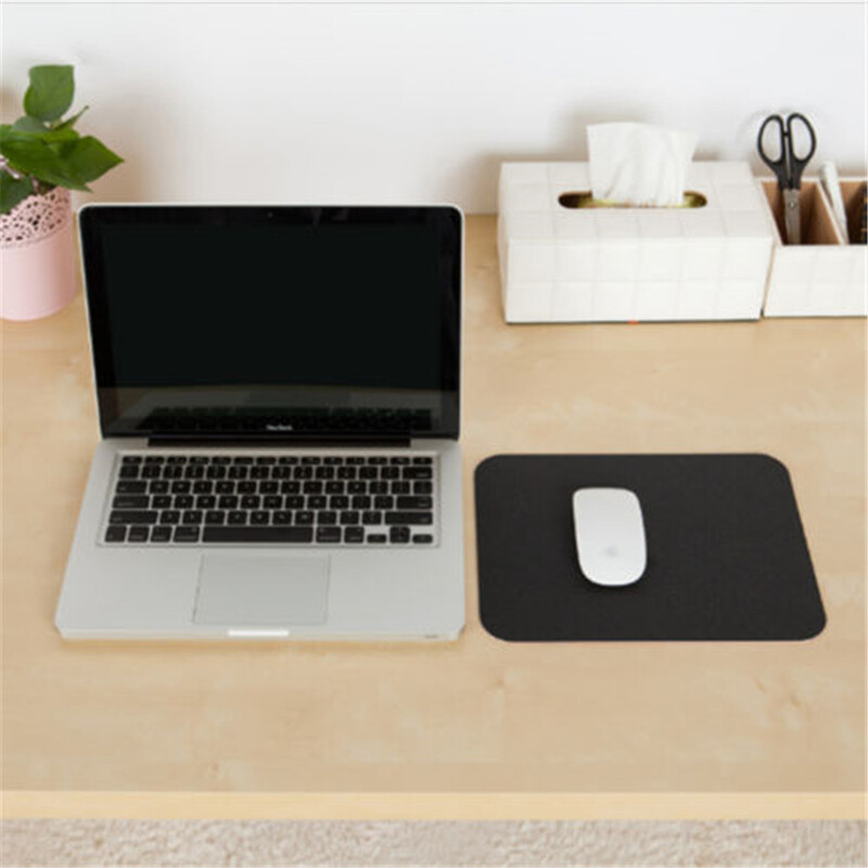 Vienkrāsains optiskais peles paliktnis Biroja datoru pretslīdēšanas plaukstu balsti Gumijas peļu paliktņi peles paliktņi spēļu klēpjdatora paklājiņi īpaši plāni