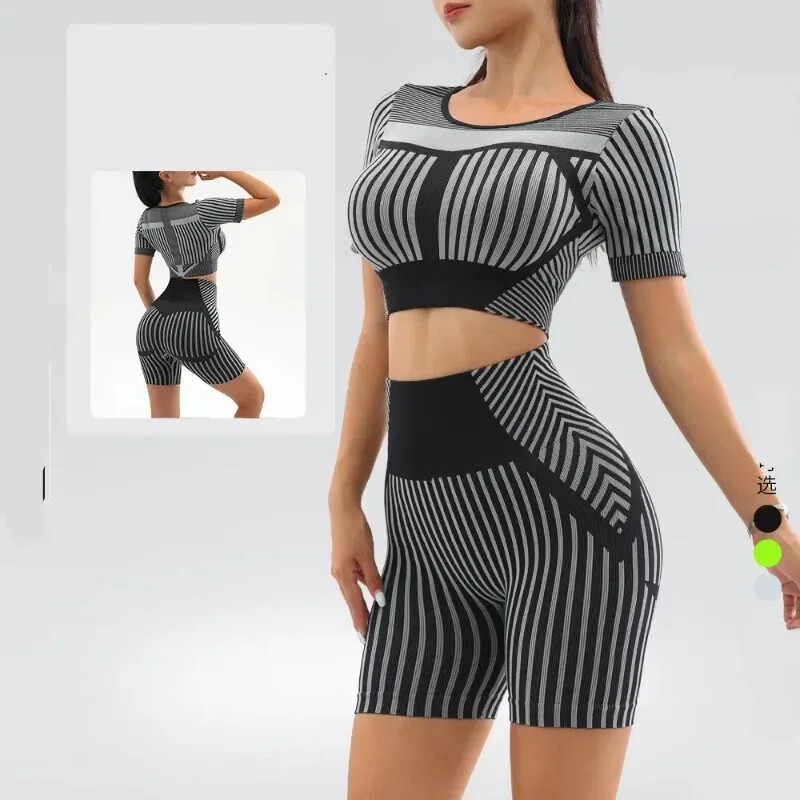Seturi de două piese pentru yoga pentru sală de gimnastică, cămașă + cămașă scurtă pentru femei, cu dungi verticale, pentru antrenament cu talie înaltă, rochie scurte pentru femei