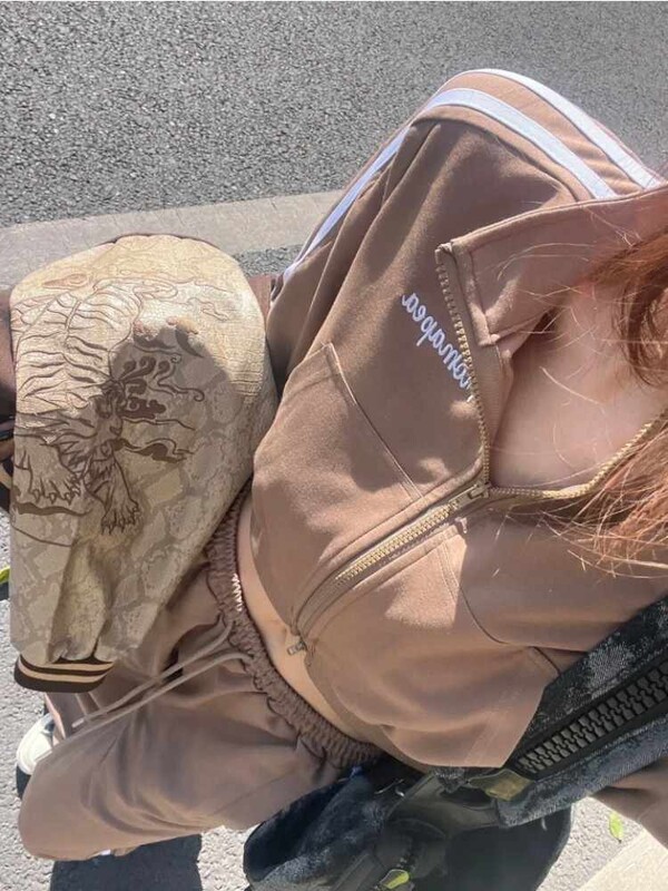 Y2K Kpop sporta tērpu bikšu komplekti sieviešu korejiešu stila divdaļīgs komplekts ar platām bikses Harajuku, apgriezti, svītraini, ar rāvējslēdzēju uz augšu sporta krekli