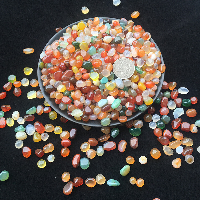 Nanjing Yuhua kő Durva kő Természetes kavicsok Akvárium Kő Virágcserép Színes Kövek Színes Kis Kövek Fej Tarka Kő