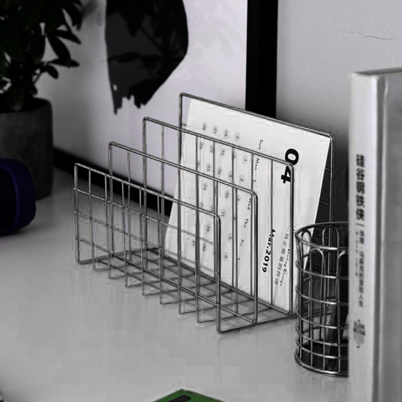 Asztali dokumentumválogató Kovácsoltvas iratok Levéltartó Többfunkciós könyvállvány Kártyákhoz használható Könyv CD-k Notebook