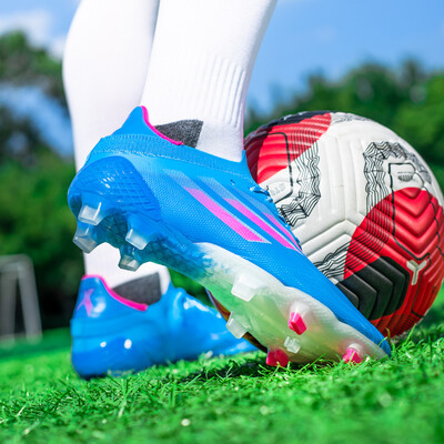 Kiváló minőségű ultrakönnyű férfi focicipők csúszásmentes gyep futballkapcsok gyerekeknek TF/FG edzőfocicipők Chuteira Campo