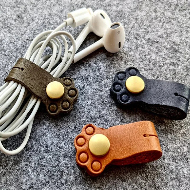 Kawaii Cat Paw Щипки за кабели Слушалки USB зарядно устройство Фиксатор за линия за данни Кабелни протектори Щипки Навиване на кабели Органайзер за офис бюро