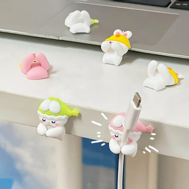 2бр. Kawaii Карикатура Органайзер за кабели Сладко USB зарядно Линия за данни Тел Стенни куки Държач за кабел Навиване на кабел за слушалки Органайзер за бюро