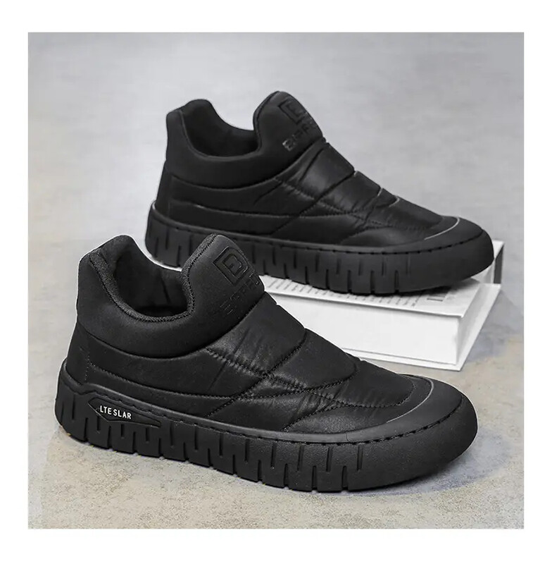 2023 Nove muške zimske čizme za snijeg Debeli potplat Neklizajući Plišane tople pamučne cipele Ravni potplat Ležerne cipele za snijeg za starije osobe