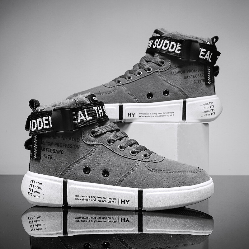 Zimske muške čizme plus tople baršunaste čizme za snijeg lagane neklizajuće 2023 nove udobne tople muške ležerne sportske cipele