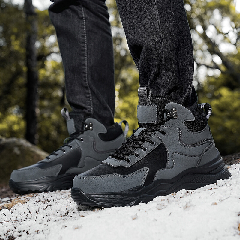 Vodootporne zimske čizme za muškarce 2024 Nove plišane čizme za snijeg muške Gležnjače Tople crne pamučne cipele s platformom pamučne čizme za muškarce
