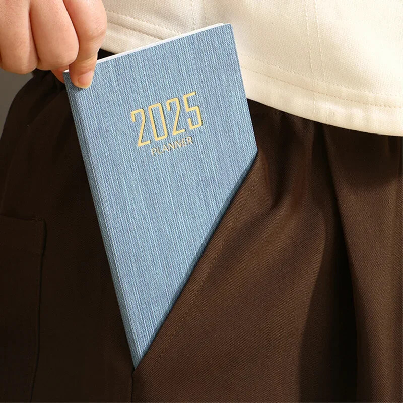 Prijenosni dnevni tjedni rokovnici za 2025. godinu A6 Bilježnice s rasporedom Prijenosni kalendar za 365 dana Dnevnik Školski uredski pribor Dnevni red