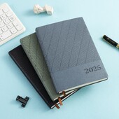 2025. gada dienas plānotāji A5 grafiks Piezīmju grāmatiņas ar indeksu Ādas vāks 365 dienu kalendārs žurnāls Skolas biroja piederumu programma