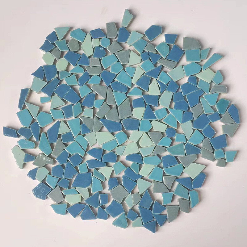 Keraminės mozaikos smulkios dalelės „pasidaryk pats“ darželio baigimo laisvos spalvos glazūruotos sujungimo plytelės fonas