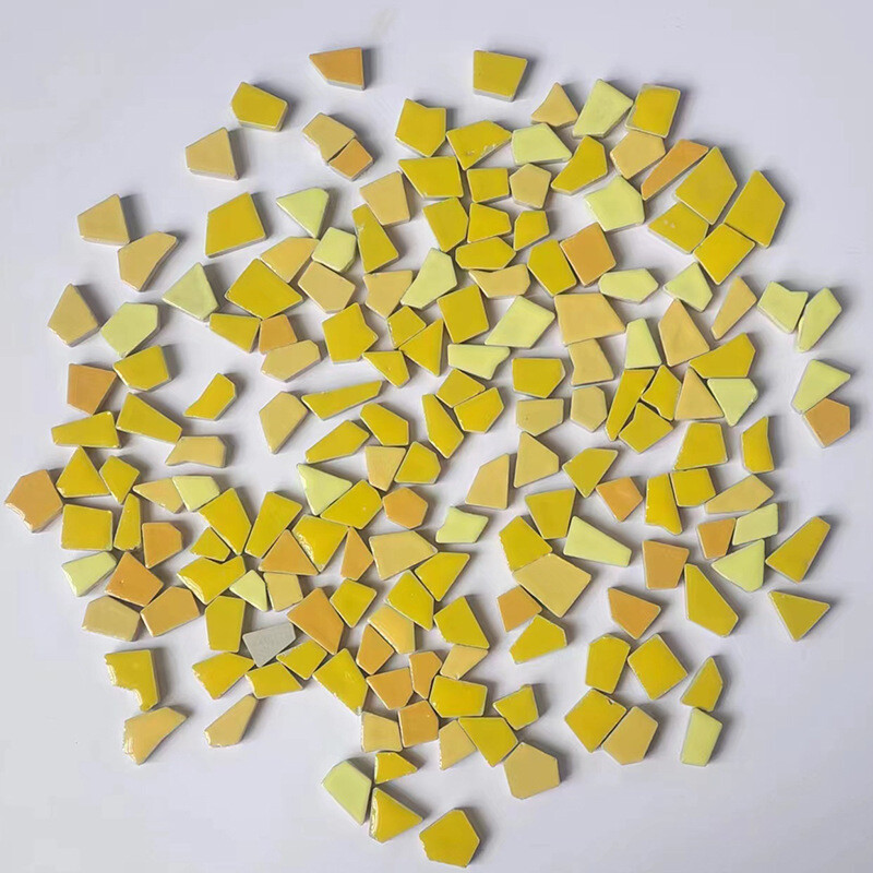 Keraminės mozaikos smulkios dalelės „pasidaryk pats“ darželio baigimo laisvos spalvos glazūruotos sujungimo plytelės fonas