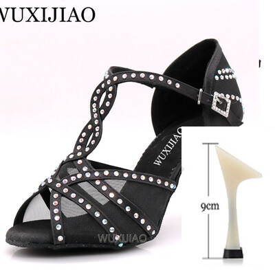 WUXIJIAOLatīna deju apavi sieviešu vakariņu deju apavi bronzas ādas melna satīna siets spīdīgi rhinestones salsas kurpes augsti papēži 9 cm