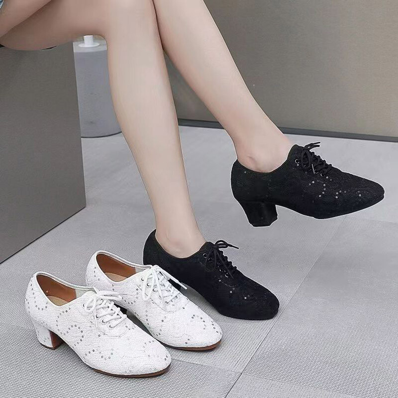 Γυναικεία Αθλητικά Latin Dancing Παπούτσια ορειβασίας και γυμναστικής Απαλά αναπνέοντα παπούτσια Ύψος τακουνιού 3cm 5cm