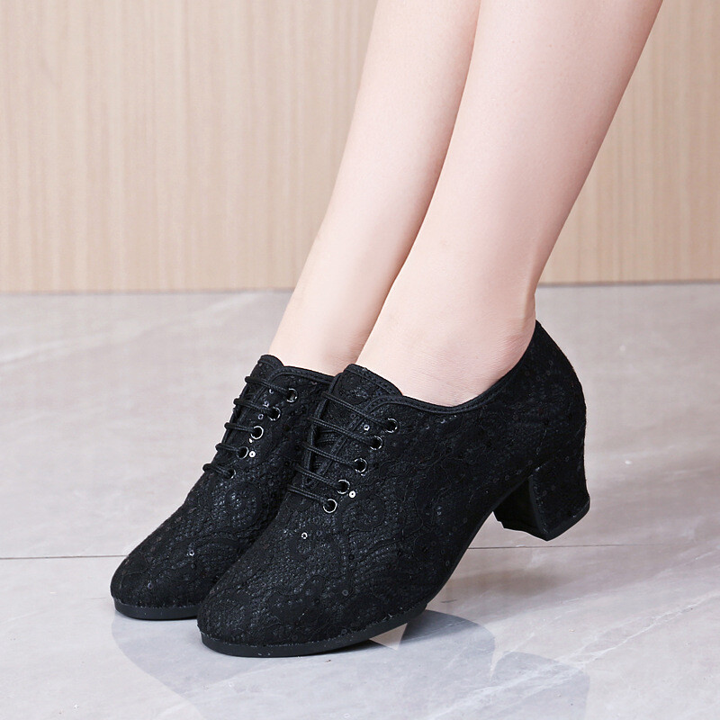 Γυναικεία Αθλητικά Latin Dancing Παπούτσια ορειβασίας και γυμναστικής Απαλά αναπνέοντα παπούτσια Ύψος τακουνιού 3cm 5cm