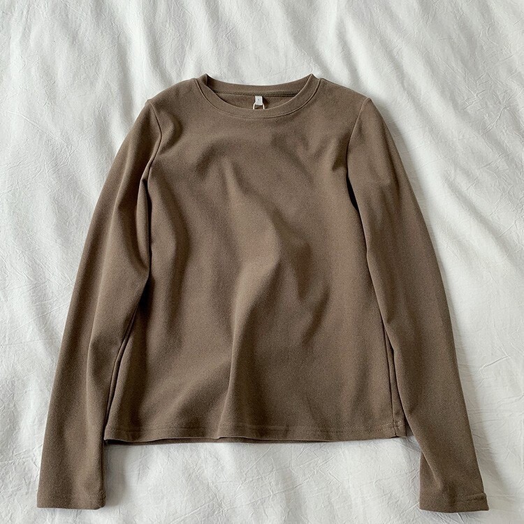 Ζεστό βελούδινο πινέλο, απαλό, φιλικό προς το δέρμα, γυναικείο πουκάμισο με στρογγυλή λαιμόκοψη, λεπτό φθινοπωρινό και χειμερινό μακρυμάνικο λευκό μπλουζάκι