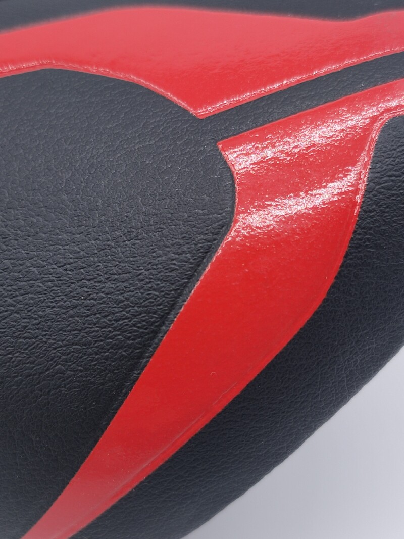 Itin plonos odos dviračio balnas, tuščiaviduris kvėpuojantis balnas, neslystanti pagalvėlė, patogūs dviračio priedai, nauji