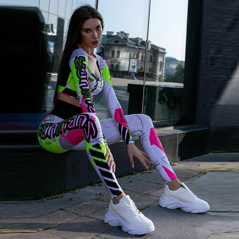 Gymdolphins 2024, costum sport nou imprimat, amestecat de bumbac, mâneci lungi, tricou cu decolteu în U și jambiere elastice cu talie înaltă.