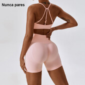 Õmblusteta kõrge venitusega joogakomplekt naiste kõrge kaelusega lahtise seljaga spordirinnahoidja ja tagumikuga lühikesed püksid, 2 tk.