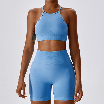 Õmblusteta kõrge venitusega joogakomplekt naiste kõrge kaelusega lahtise seljaga spordirinnahoidja ja tagumikuga lühikesed püksid, 2 tk.