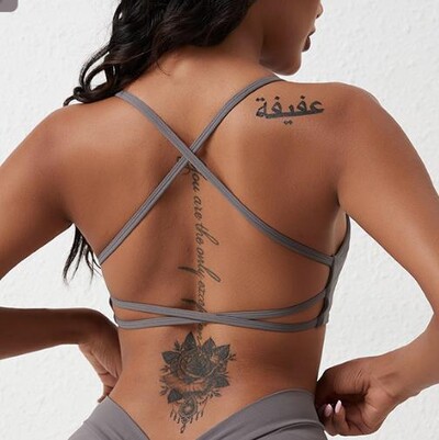 1/2 tk. Spordikomplekt Naiste kiiresti kuivav joogaülikond, V Back Scrunch Flared Pants Jõusaalikomplekt Naiste spordidress Joogajoogarõivad