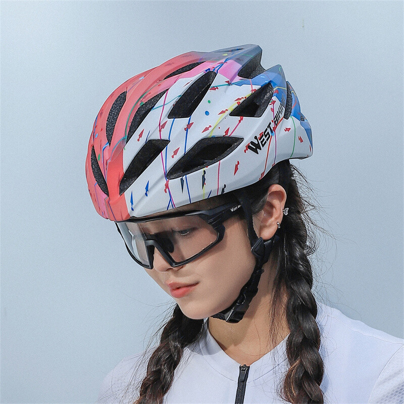 WEST BIKING Γυναικείο ελαφρύ ενσωματωμένο κράνος ποδηλατικού κράνους ενηλίκων Εφαρμογή 54-59 cm Πολύχρωμα κράνη ποδηλάτου αξεσουάρ