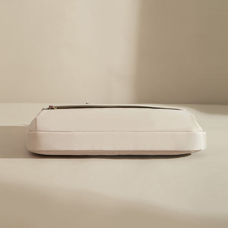 Νέα τάση 2024 Luxury γυναικεία τσάντα Mum Totes Oxford Αδιάβροχη γυναικεία τσάντα σταυρού ώμου 14 15 Laptop Bag Lady Messenger Pack