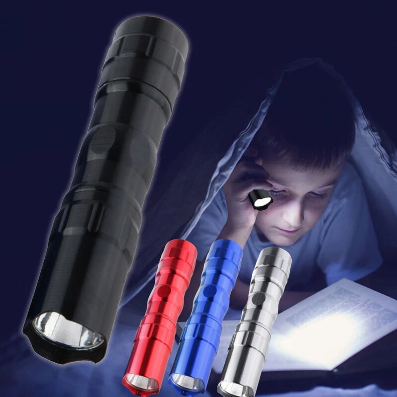 LED Mini svjetiljka Baklja Normalne svjetline Koristi Kampiranje Planinarenje Izvor svjetla u nuždi Prijenosne svjetiljke bljeskalice