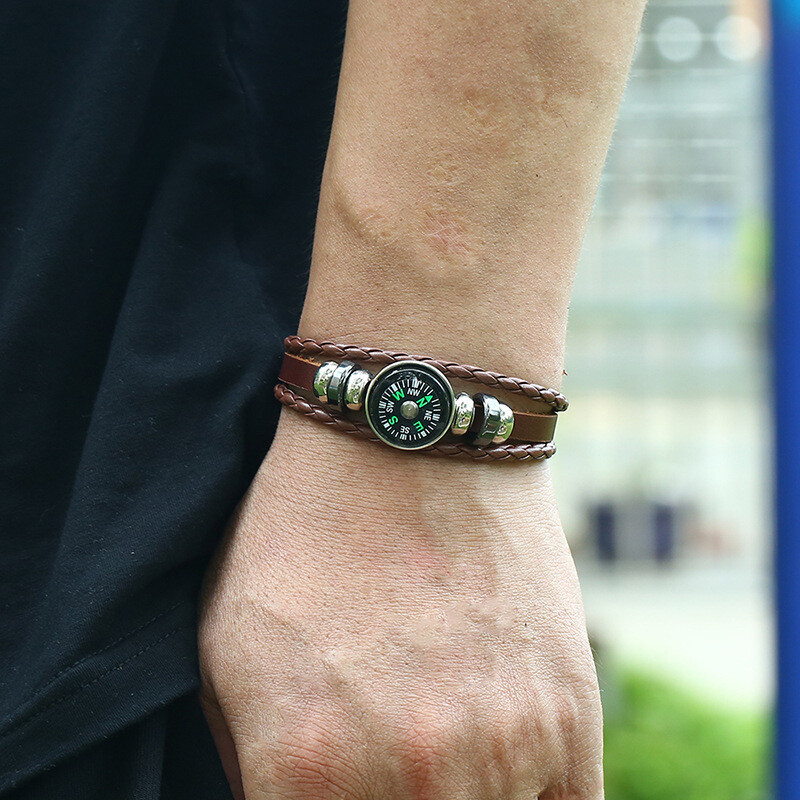 Busolă de mână tactică Instrument de camping în aer liber Aventura de supraviețuire Drumeții Echipament de turism Pescuit Vânătoare Echipament de brățară țesut PU