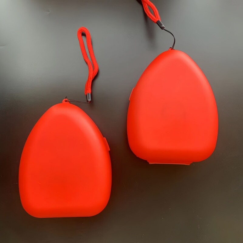 1 ks Lekárska záchranná maska CPR Dospelý/Detský vreckový resuscitátor Vonkajšia prvá pomoc Kardiologická záchranná maska Vybavenie na prežitie