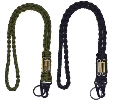 Πολυλειτουργικό κολιέ Paracord σχοινί κρεμαστό εξωτερικού χώρου Μπρελόκ με πόρπη Eagle Beak με σημαία για να κρεμάσετε κλειδί για κάμερα Πορτοφόλι σφυρίχτρα