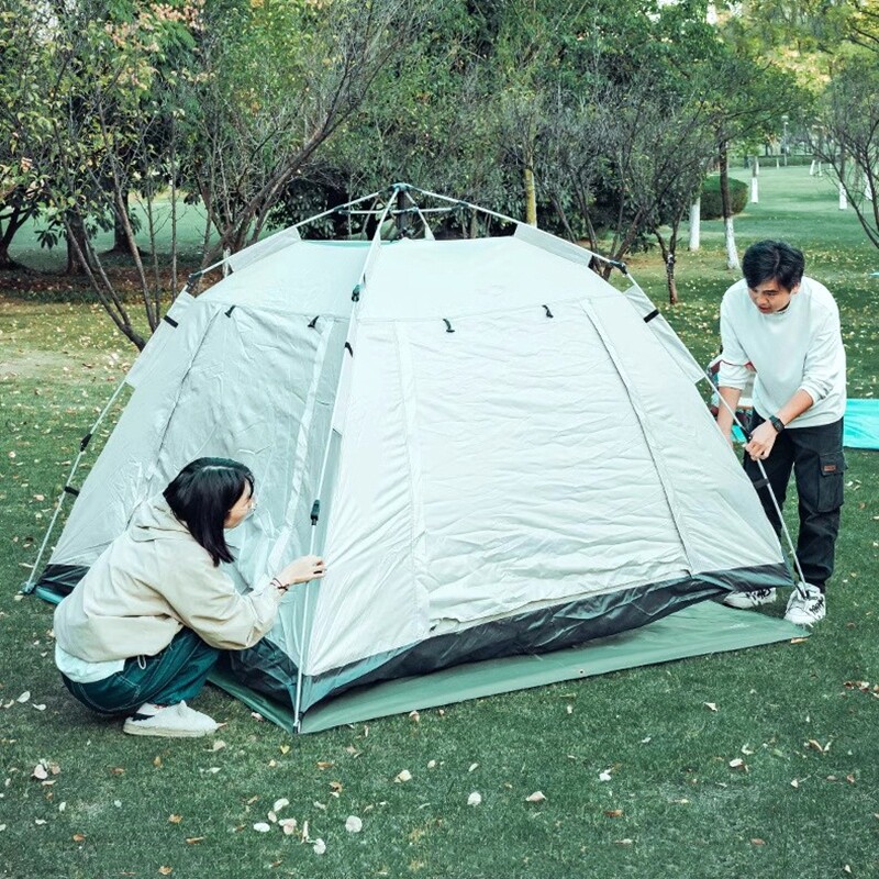 Deka za plažu Izuzetno velika vanjska prostirka za kampiranje Vodootporna prostirka za plažu Putna deka za planinarenje i piknik Lagana prostirka bez pijeska