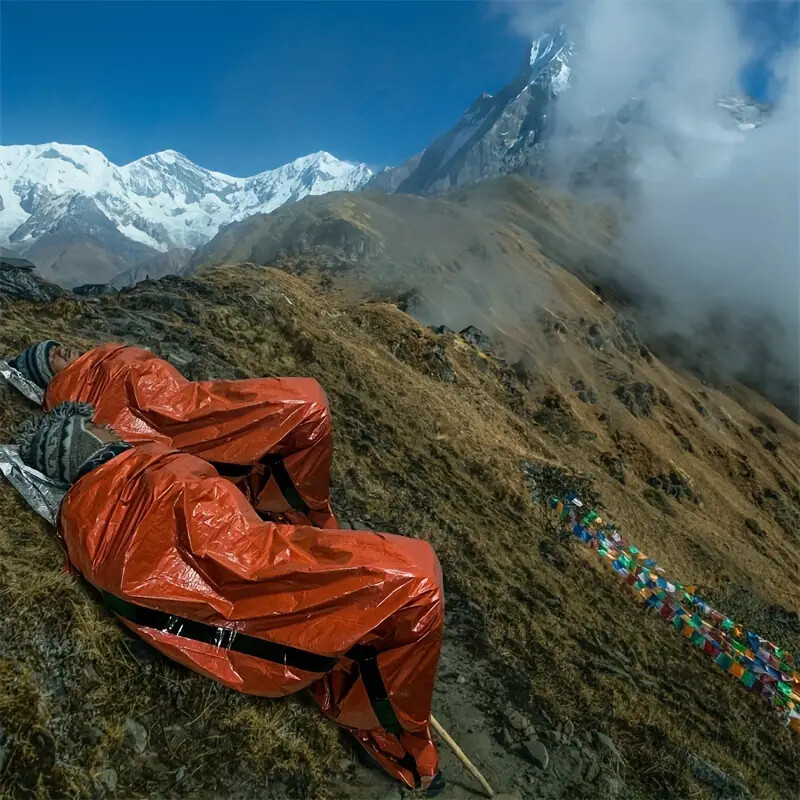 Vanjska vodootporna vreća za spavanje za preživljavanje u hitnim slučajevima Prijenosna Edc oprema za kampiranje Termalna vreća Komplet prve pomoći za spašavanje Mylar deka