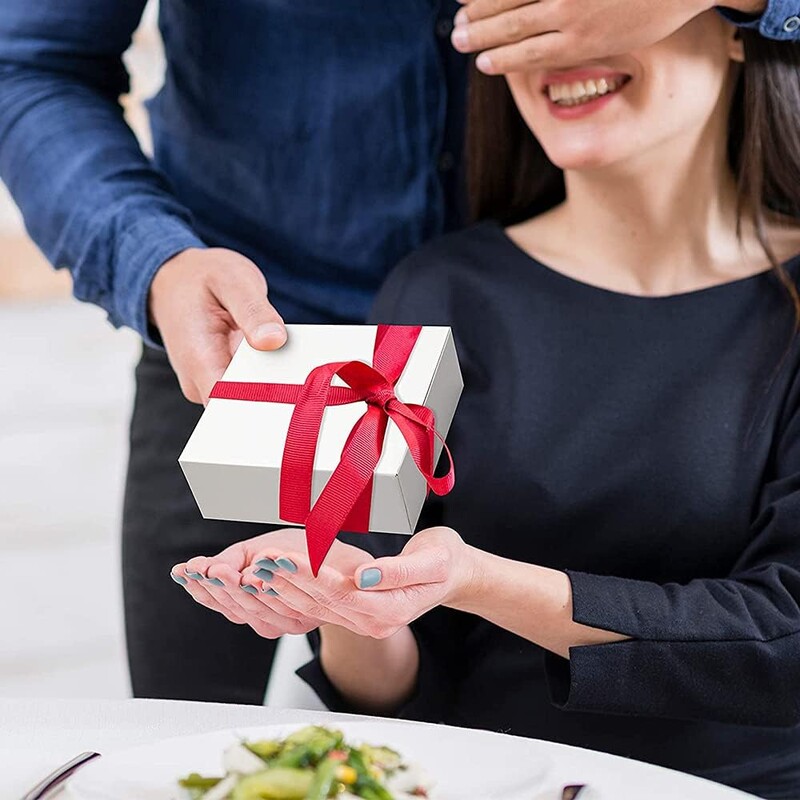 Γκολφ Μπάλα Χάρτινο Κουτί Ζαχαροπλαστείο Διακοσμητικό Κουτί δώρου Κουτιά δώρου 18,3x13,7x4,8cm Κουτί συσκευασίας για γάμους Χριστουγεννιάτικο Λευκό