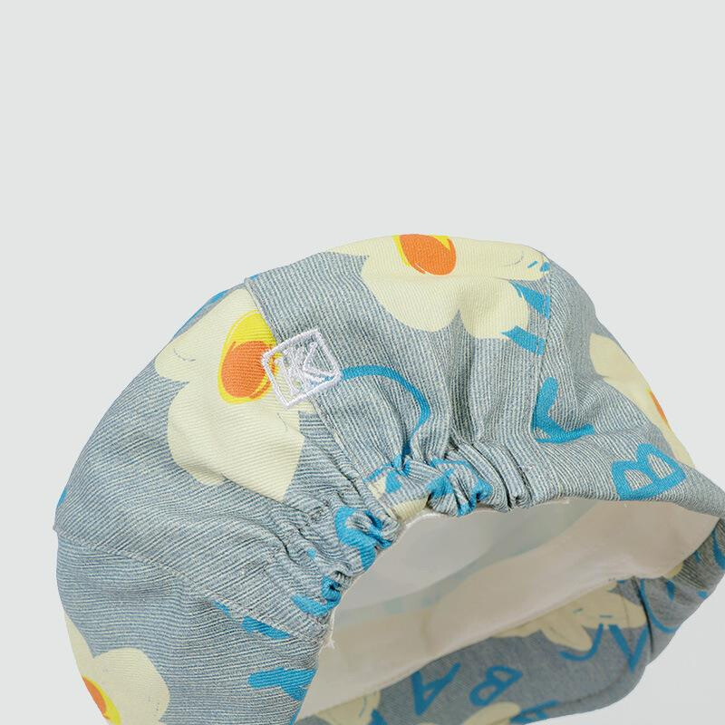 Ženska kapa s beretkom od poliestera s dizajnom grafita i uzorkom tratinčica, podesivim opsegom glave 55-59 cm Four Seasons