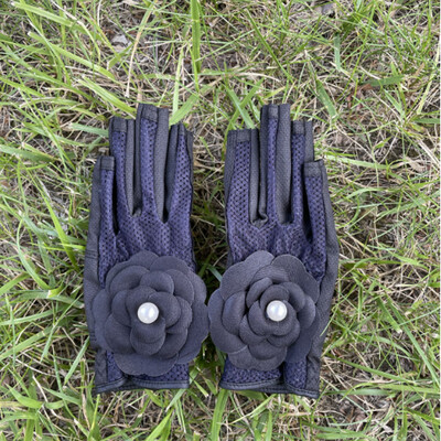 BLACK CLOVER Jaunie dāmu golfa cimdi ar kailām dūrieniem ir stilīgi, ērti, elpojoši, neslīdoši un nodilumizturīgi.