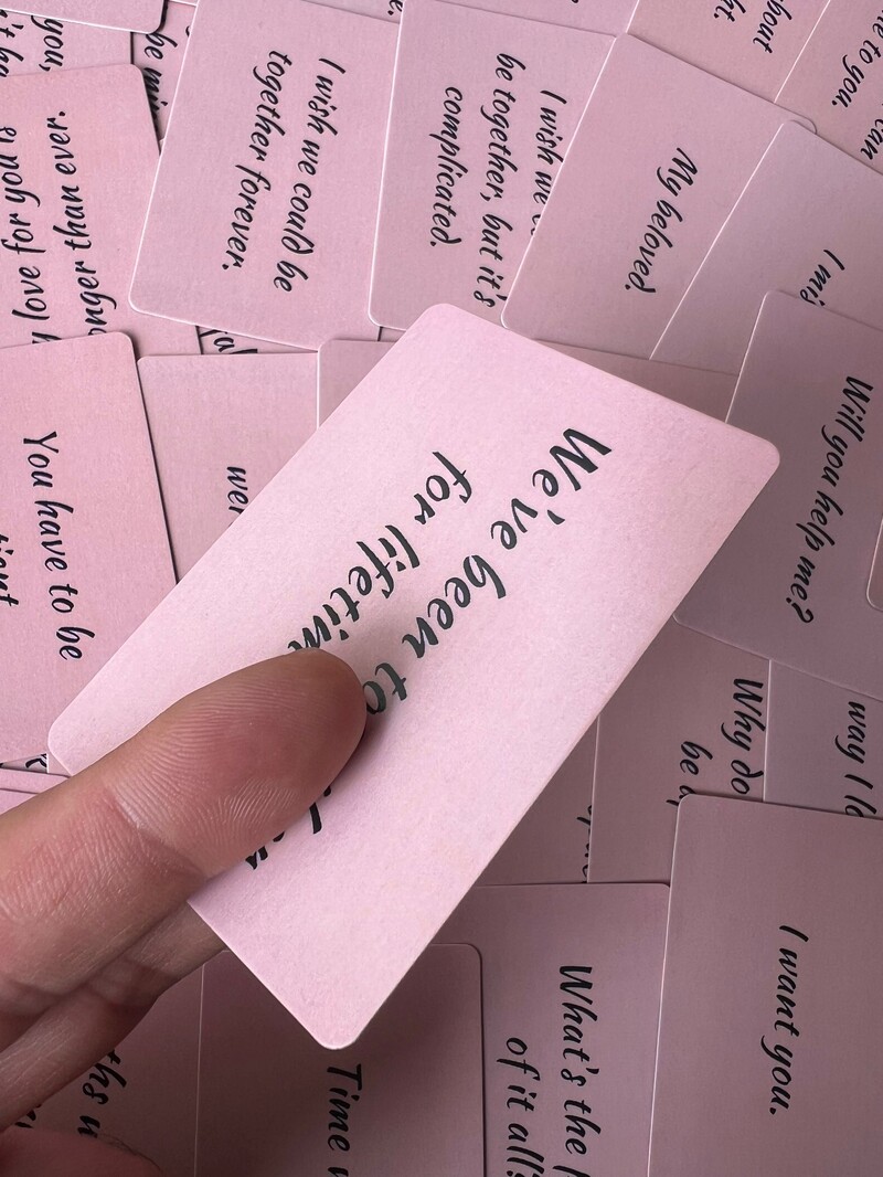 „Twin Flame Love Notes“ orakulų kortelės A 45 Taro kaladė „Žinutės meilės skaitymui“, „Soulmate“ moterims, merginoms, graži rožinė spalva